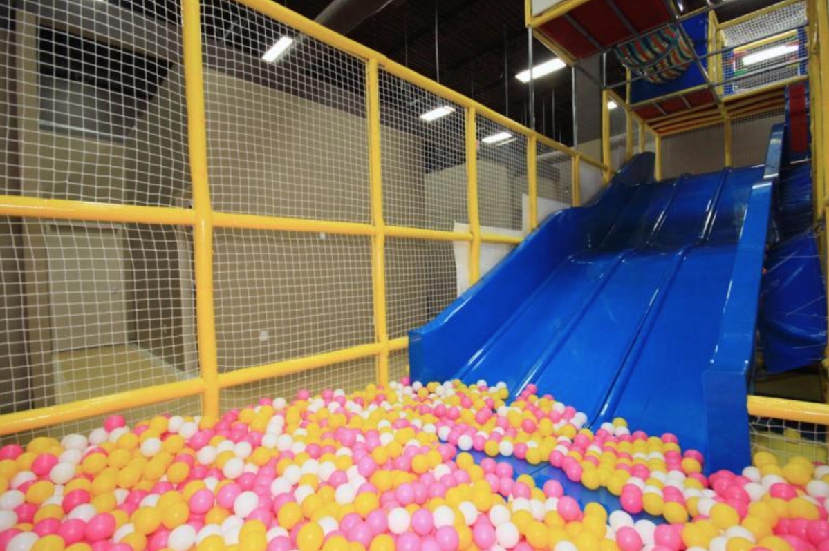 Hop Hop Jump Indoor Playground