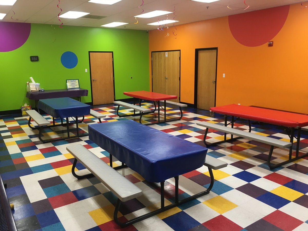 Pump It Up Dallas (Forest Lane) *Permanently Closed*