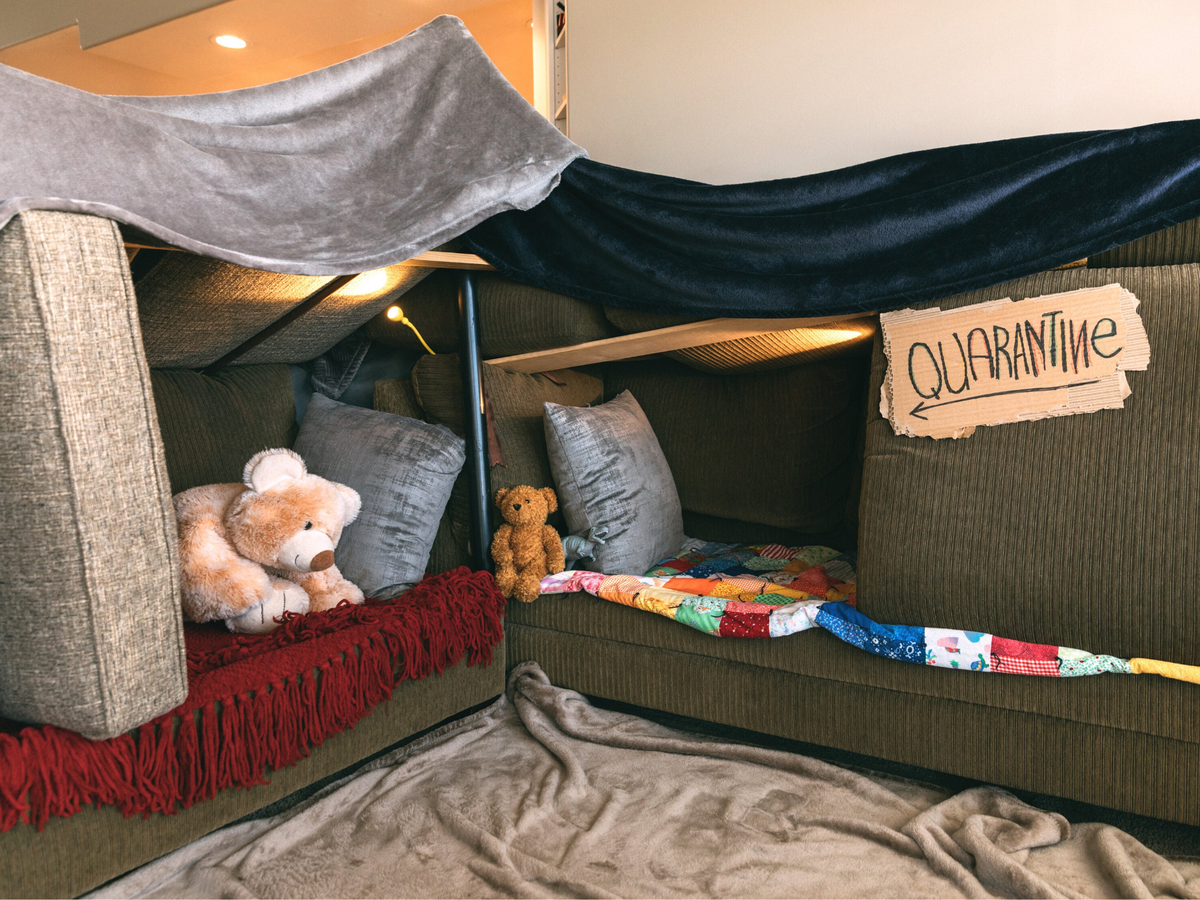 Weekend Activity Build Your Own Epic Blanket Fort